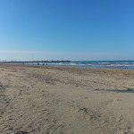 Senigallia, la spiaggia di velluto ripulita per le festività pasquali dai detriti portati con le mareggiate