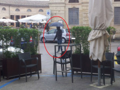 Parcheggiatori abusivi