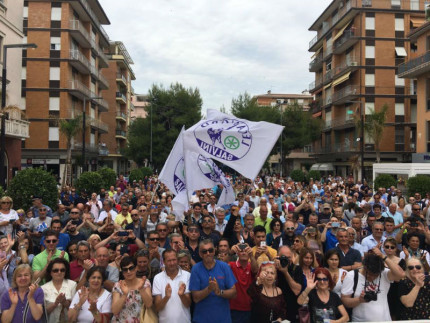 Pubblico per Salvini a Porto San Giorgio