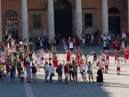 Festa Maior in piazza Garibaldi