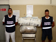 Guardia costiera a Civitanova