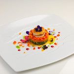 Giardinetto di verdure croccanti, mozzarella fritta con biscottino al parmigiano e olio extra vergine di oliva - ricetta di Matteo Alessandroni