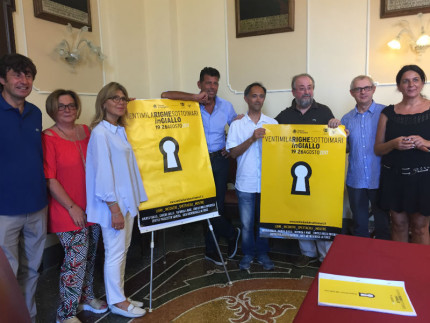 Ventimilarighesottoimari in Giallo