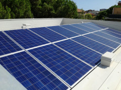 L'impianto fotovoltaico del centro di solidarietà don Luigi Palazzolo della Caritas di Senigallia