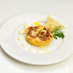 Millefoglie con ragù bianco di coniglio con finocchio selvatico su fonduta di caciotta d'Urbino - ricetta Massimo Del Moro