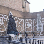 Monumento ai caduti di Barbara (Foto tratta da www.pietredellamemoria.it)