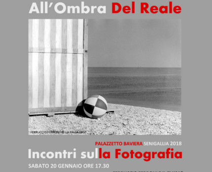 “All’ombra del reale”