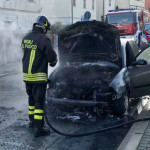 auto a fuoco in via Boccherini