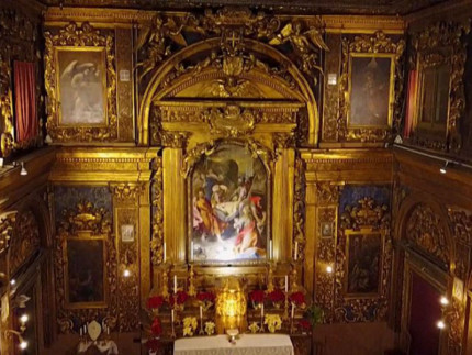 Chiesa della Croce a Senigallia: l'altare