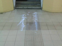 sottopasso ferroviario allagato