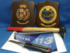 Taglierino e martello