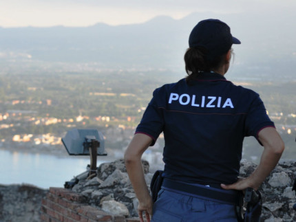 Polizia, poliziotti