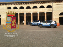 Polizia al Foro Annonario