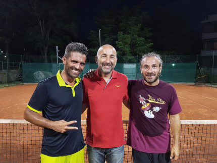 Marco Pettinari e i giocatori del Torneo Pettinari 2018