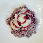 Risotto con salsiccia, Lacrima di Morro d'Alba e scaglie di grana - ricetta di Mattia Orianda