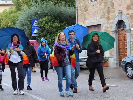 Scuola di Pace Buccelletti di Senigallia alla Marcia della Pace Perugia-Assisi