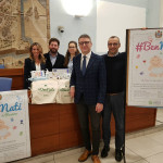 Matteo Ricci alla presentazione del baby kit di Farmacie Comunali