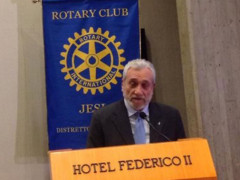 Il tennistavolo testimonial al convegno Rotary di Jesi