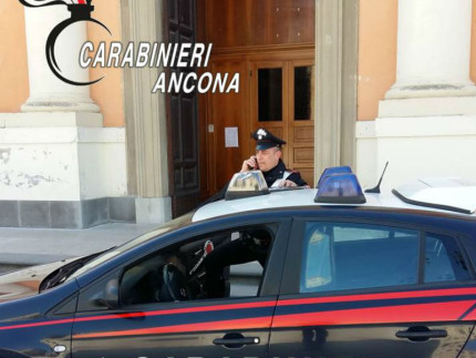 Carabinieri in Duomo