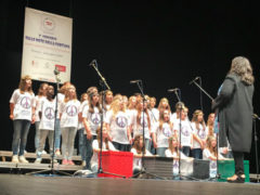 La Scuola Primaria “G. Pascoli” vince il Premio della critica la canzone “Il cielo di un bambino”