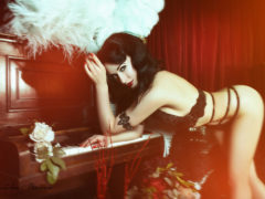 Miss Betsy Rose - Burlesque Music & Show