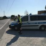 Posto di controllo della Polizia Locale durante emergenza Coronavirus
