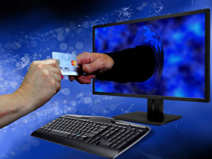Pagamenti digitali, carta di credito, commercio elettronico