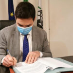Acquaroli firma l'ordinanza per le zone rosse