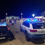 Polizia e Carabinieri davanti alla Rotonda di Senigallia