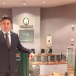 Luca Santarelli in sala del Consiglio Regionale delle Marche
