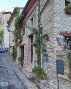 Cittadine vicino a Senigallia - Pergola - Foto di Giancarlo Rossi