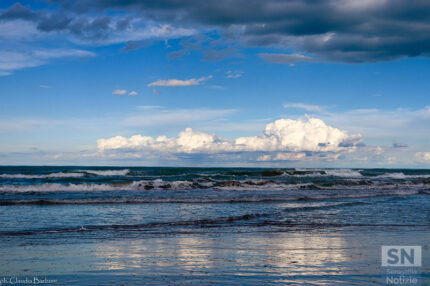 Spiaggia di Senigallia - Cielo e mare - Foto di Claudia Barboni