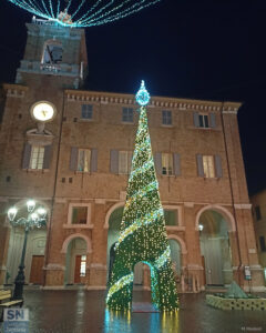 Luminarie in centro storico a Senigallia - Luci natalizie - Foto di Melissa Modesti
