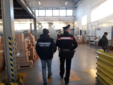 Controlli dei Carabinieri svolti con il Nucleo Ispettorato del Lavoro di Ancona