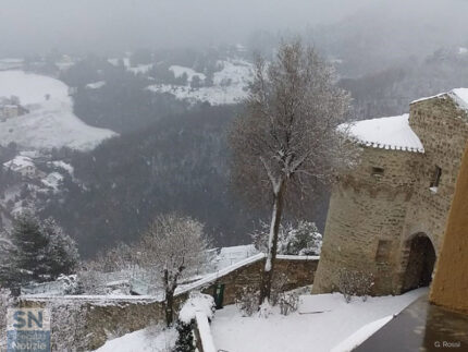 Neve nell'arceviese - Marzo pazzerello ad Arcevia - Foto di Giancarlo Rossi