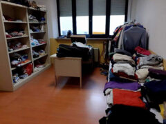 Brigate Volontarie per l'Emergenza - Distribuzione vestiario