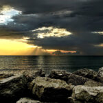 La scogliera del porto di Senigallia - Bagliori - Foto di Mauro Gasparini