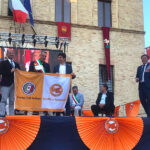 Il sindaco Gianni Aloisi ritira la Bandiera Arancione 2022 per Corinaldo