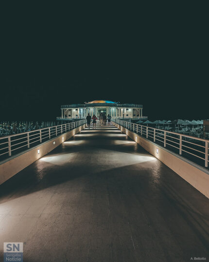 Bianca nella notte nera - Foto di Andrea Beltotto