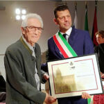 Piergiorgio Branzi riceve da Maurizio Mangialardi la cittadinanza onoraria di Senigallia