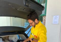 consegna materaiel Caritas dopo alluvione