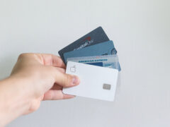 Carte di credito, acquisti, pagamenti elettronici, shopping