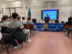 Comandante CC Ruberto incontra studenti del Corinaldesi di Senigallia