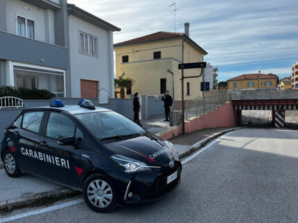 Carabinieri intervenuti a Marzocca di Senigallia