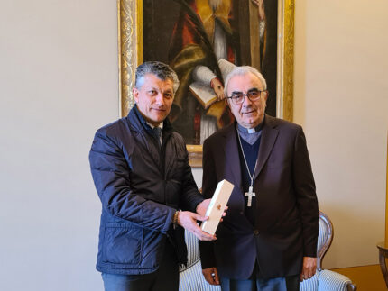 Consegna olio di Capaci al Vescovo di Senigallia