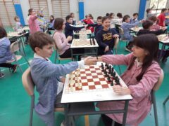 Torneo di scacchi alla scuola Leopardi