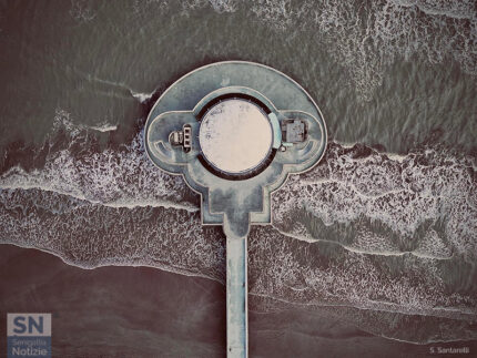 Rotonda sulle onde - Foto Simona Santarelli