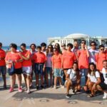 Ragazzi e ragazze UISP davanti alla Rotonda