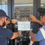 Polizia e Carabinieri sospendono attività di un bar a Marina di Montemarciano