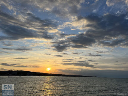 Costa al tramonto - Foto Nelita Maiolatesi